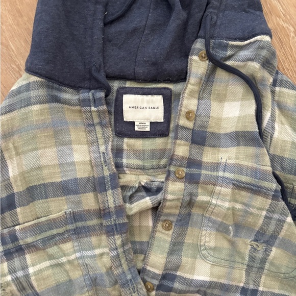 AMERICAN EAGLE PLAID CROPPED SWEATSHIRT - Picture 2 of 3